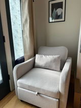 G T review photo