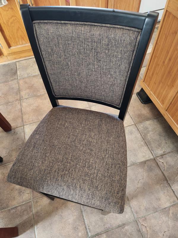 R Smith review photo