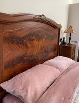 Victoria review photo