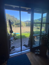 Anonymous customer review photo