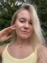 Yuliia review photo