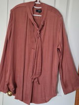 LOUISE M. review photo