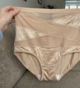 Anonyme review photo