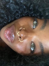 J**a review photo