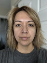 M**o review photo