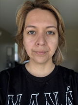 M**o review photo