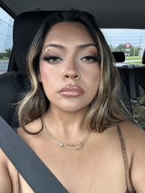 M**z review photo