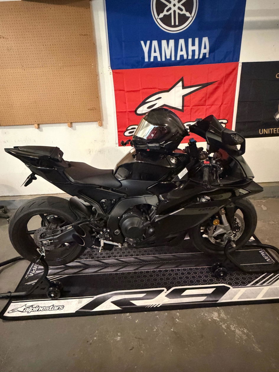 Kawasaki Ninja ZX-10R 2024 Custom Garage & Pit Mat | MM7398
