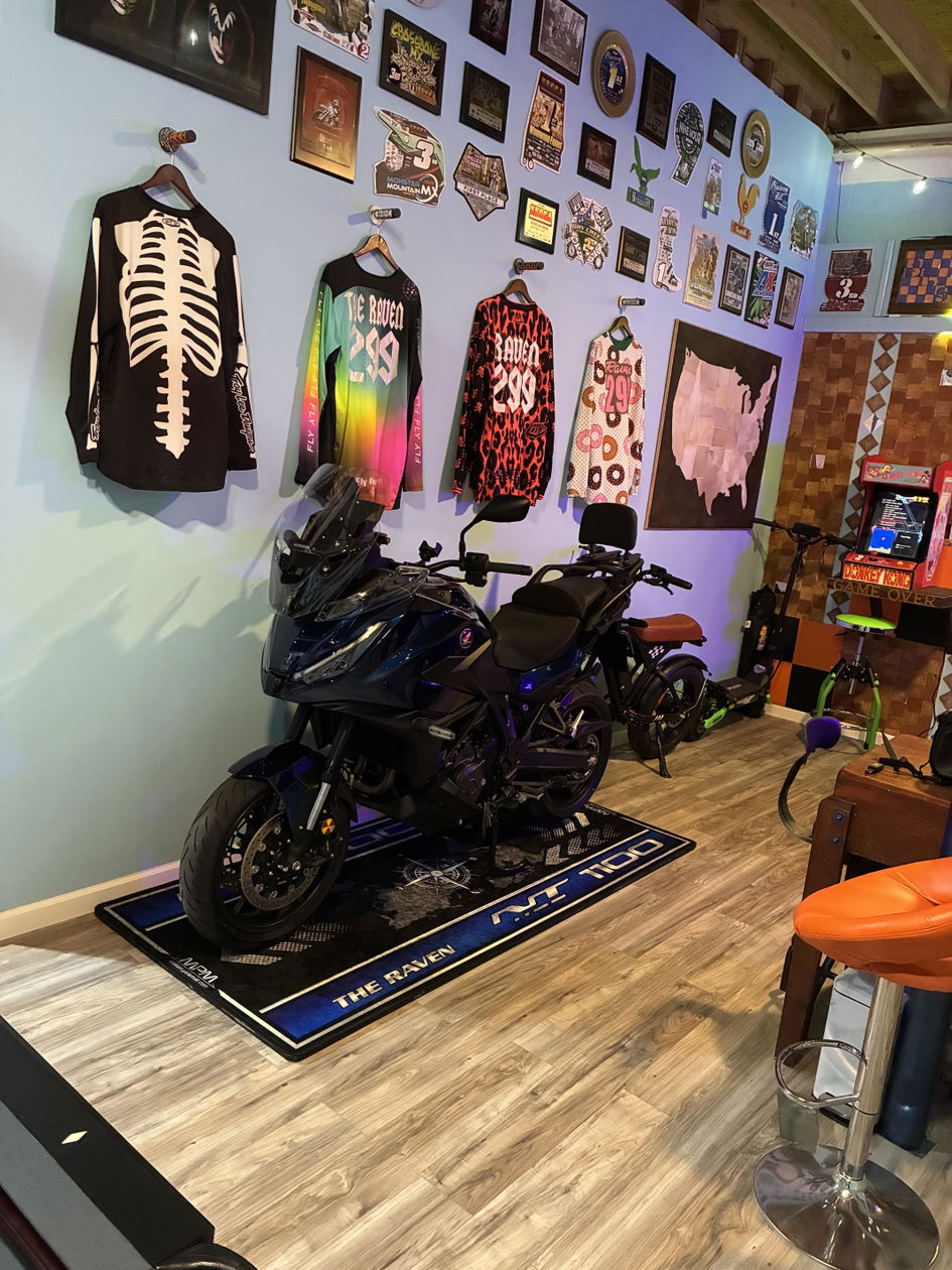 Kawasaki ZX-10R 40th Anniversary Themed Towel | MPM
