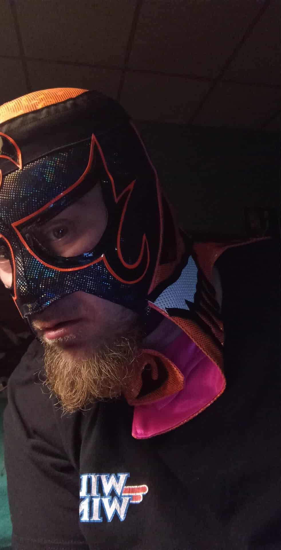 Pentagono Semipro Mask