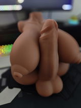 R. review photo