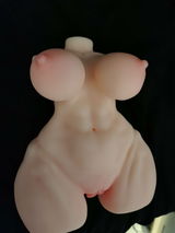 L.V. review photo
