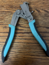 Brian Thompson review photo