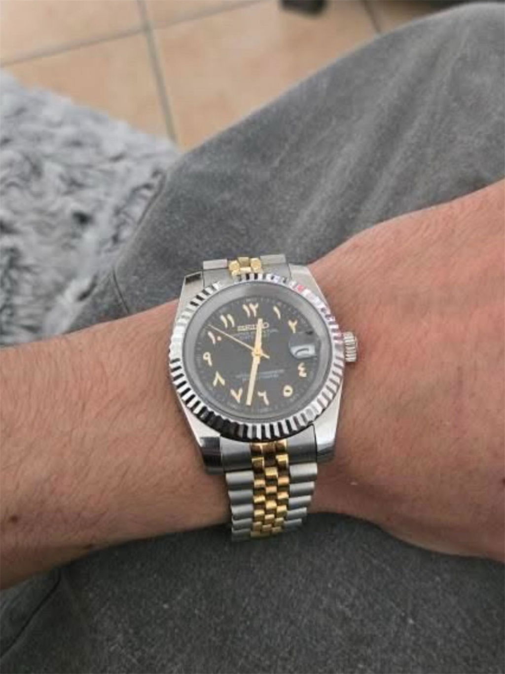 SEIKO MOD | ARABIC DIAL SILVER BLACK GOLD