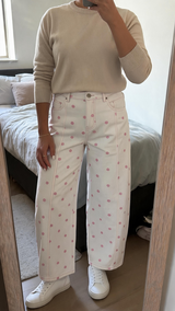 Addison G review photo