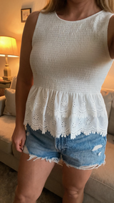 Ava Z review photo
