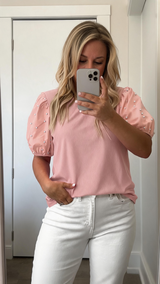 Violet M review photo