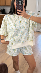 Paisley M review photo