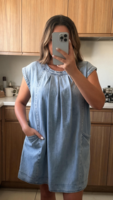 Amelia E review photo
