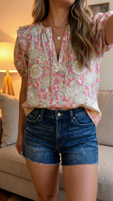Mila Q review photo