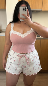Paisley C review photo
