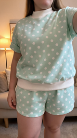 Mila Q review photo