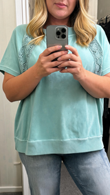 Violet Q review photo