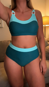 Ava R review photo