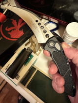 Microtech loyalist review photo