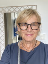 Beate review photo
