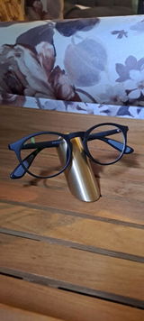 Lazar J. review photo