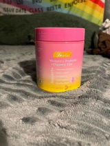 Nayeli J. review photo