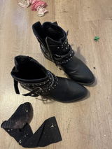 Halister Bell review photo