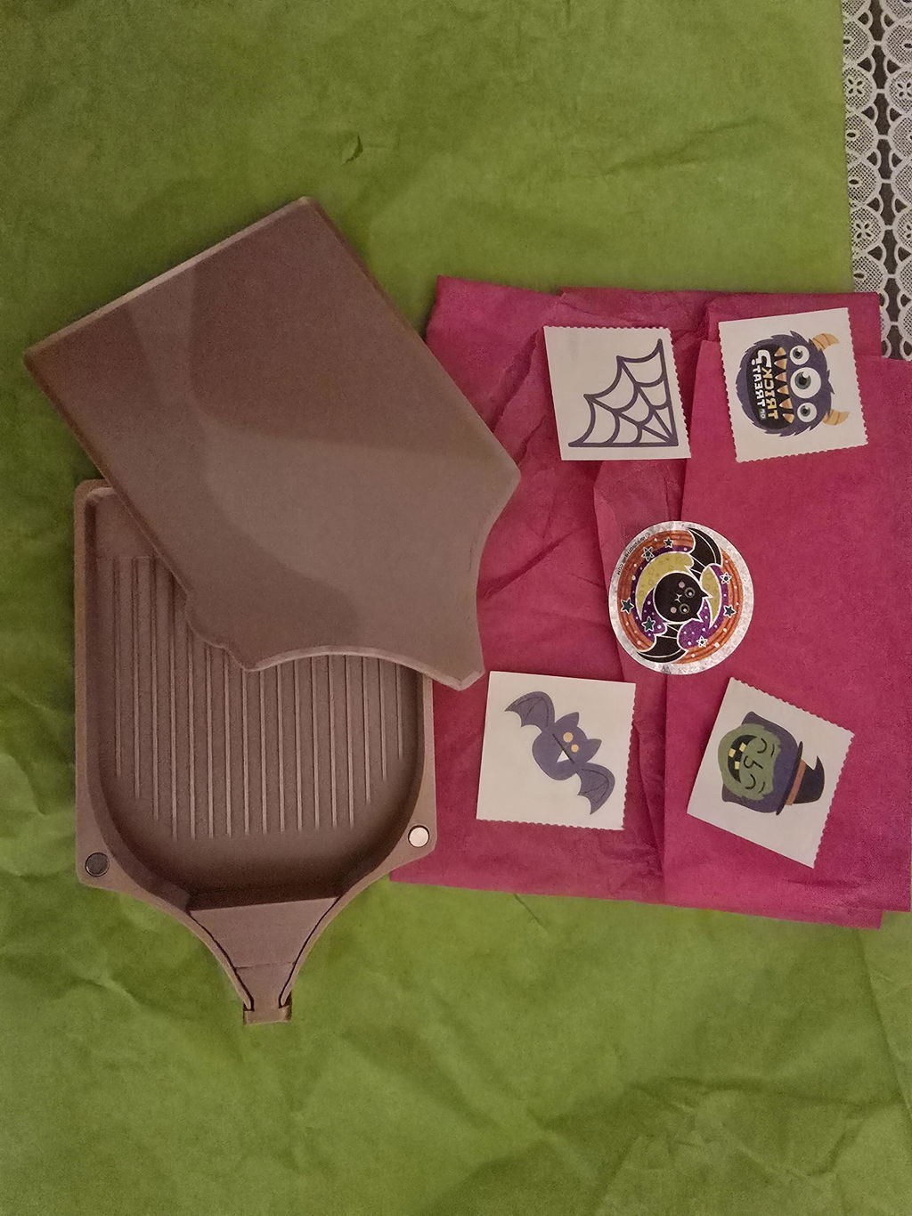 (OOPSIE) SURPRISE - Discount Diamond Painting Trays - Please read description before purchasing!!!!!!