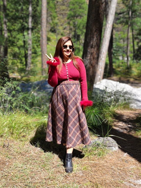 Golden Button Detailing Fur Full Sleeve Top