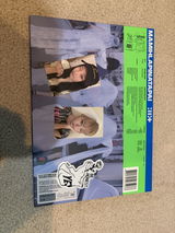 N’w review photo