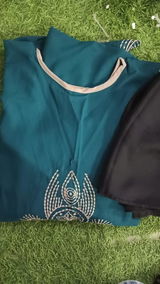 Heena review photo