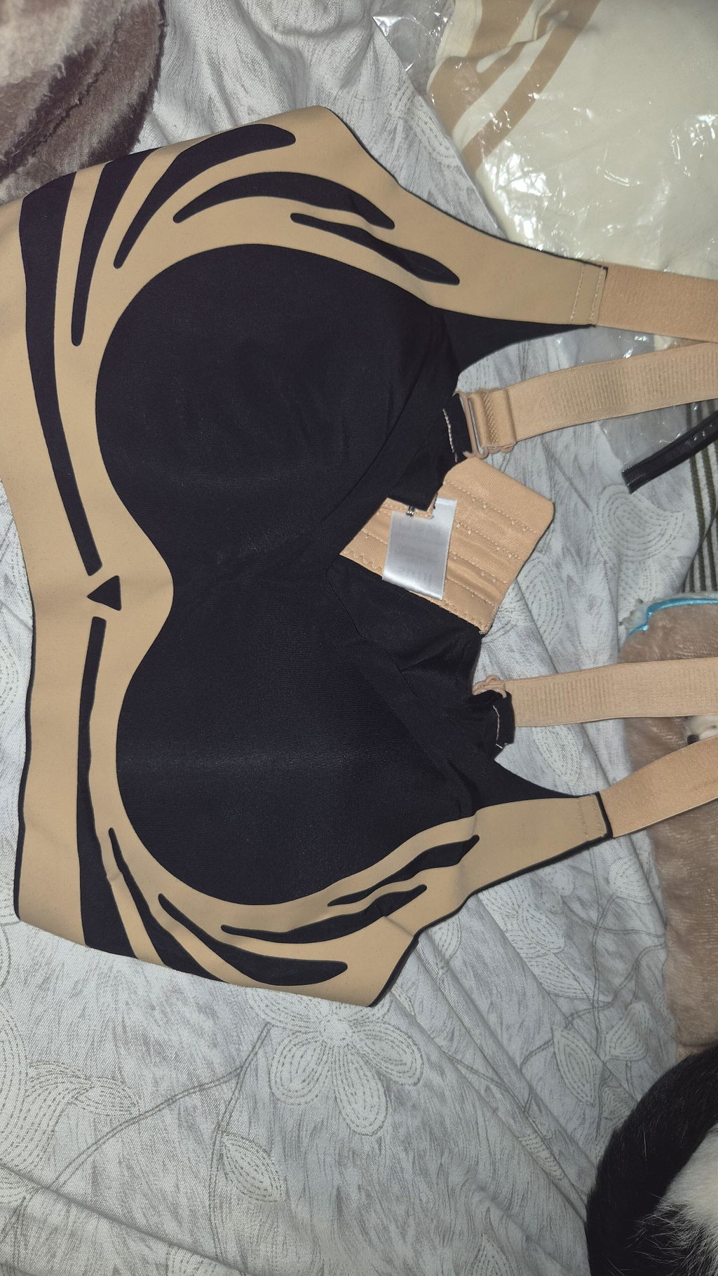 Corpiño Push Up sutil Sin Costuras y Sin Aro Levanta Busto