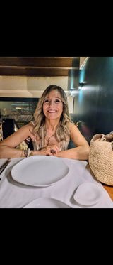 Montse Canalis Ruiz review photo