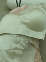 Lin review photo