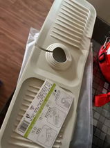 T.H. review photo