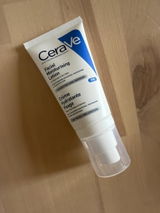 C**** review photo