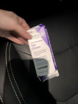 B***** review photo