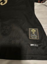 Danis review photo