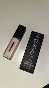 Anonyme review photo