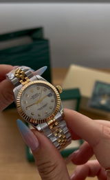 Esther Romero review photo