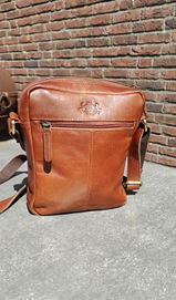 Gre van den Brink review photo