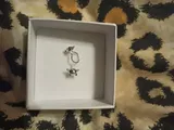 M***a review photo