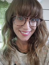 Lindsay review photo