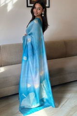 Shruti review photo